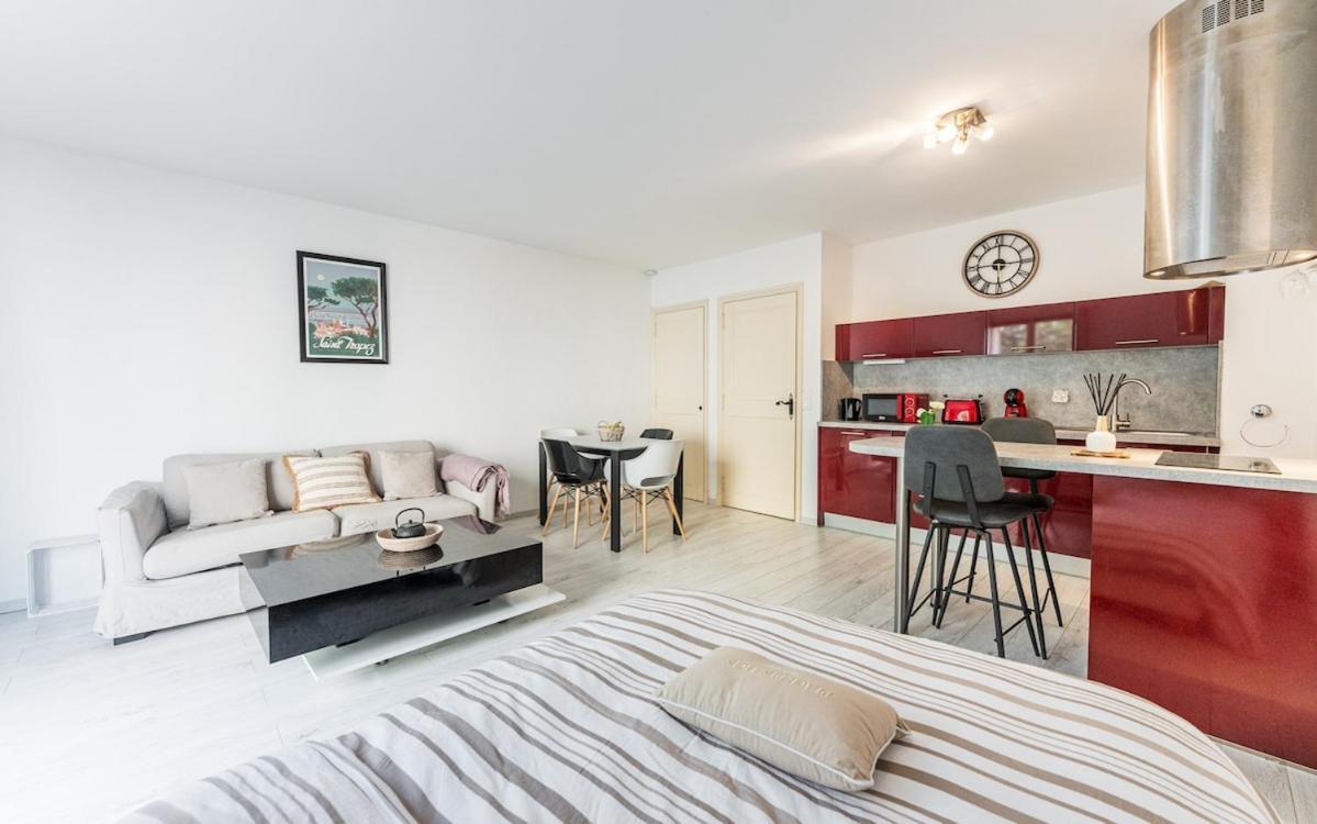 Chic Appartement, Coeur De Tropez, Place Des Lices * Saint-Tropez