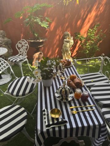 Romana Bed & Breakfast