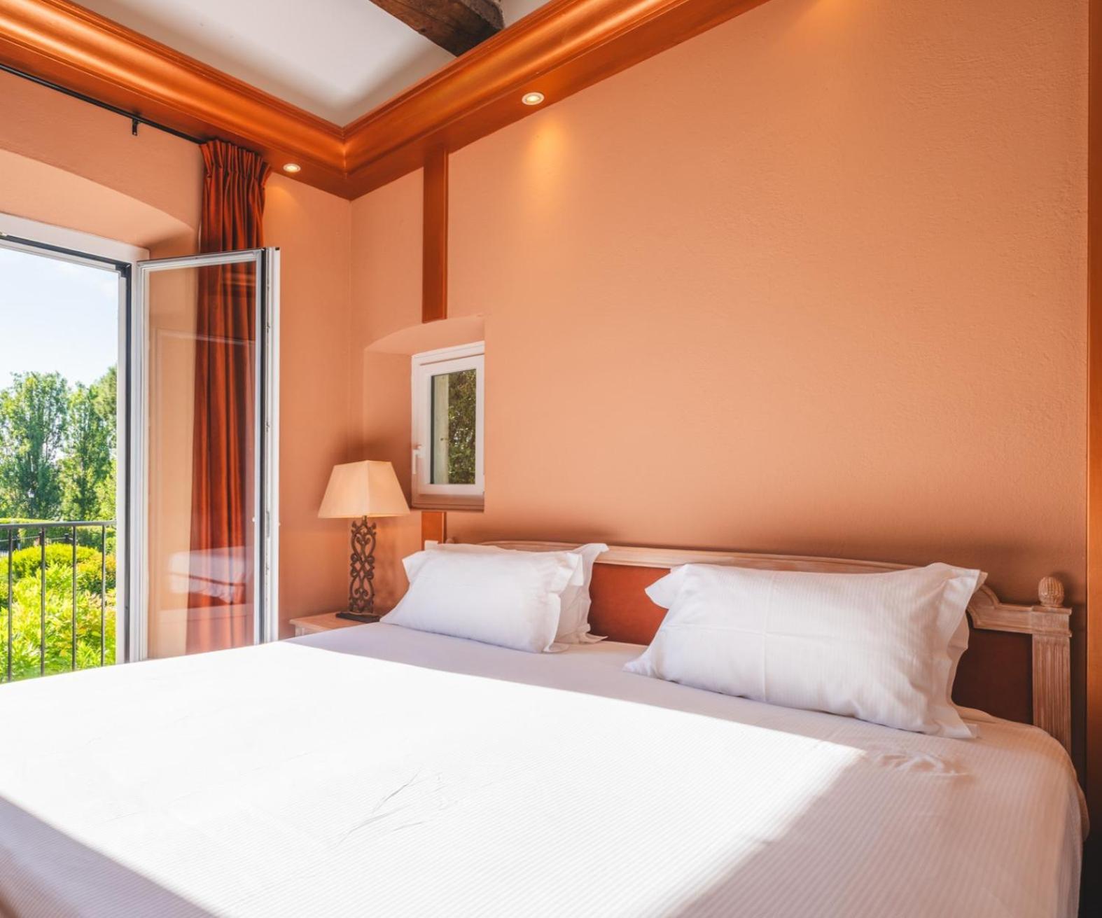 La Mandarine Hotel