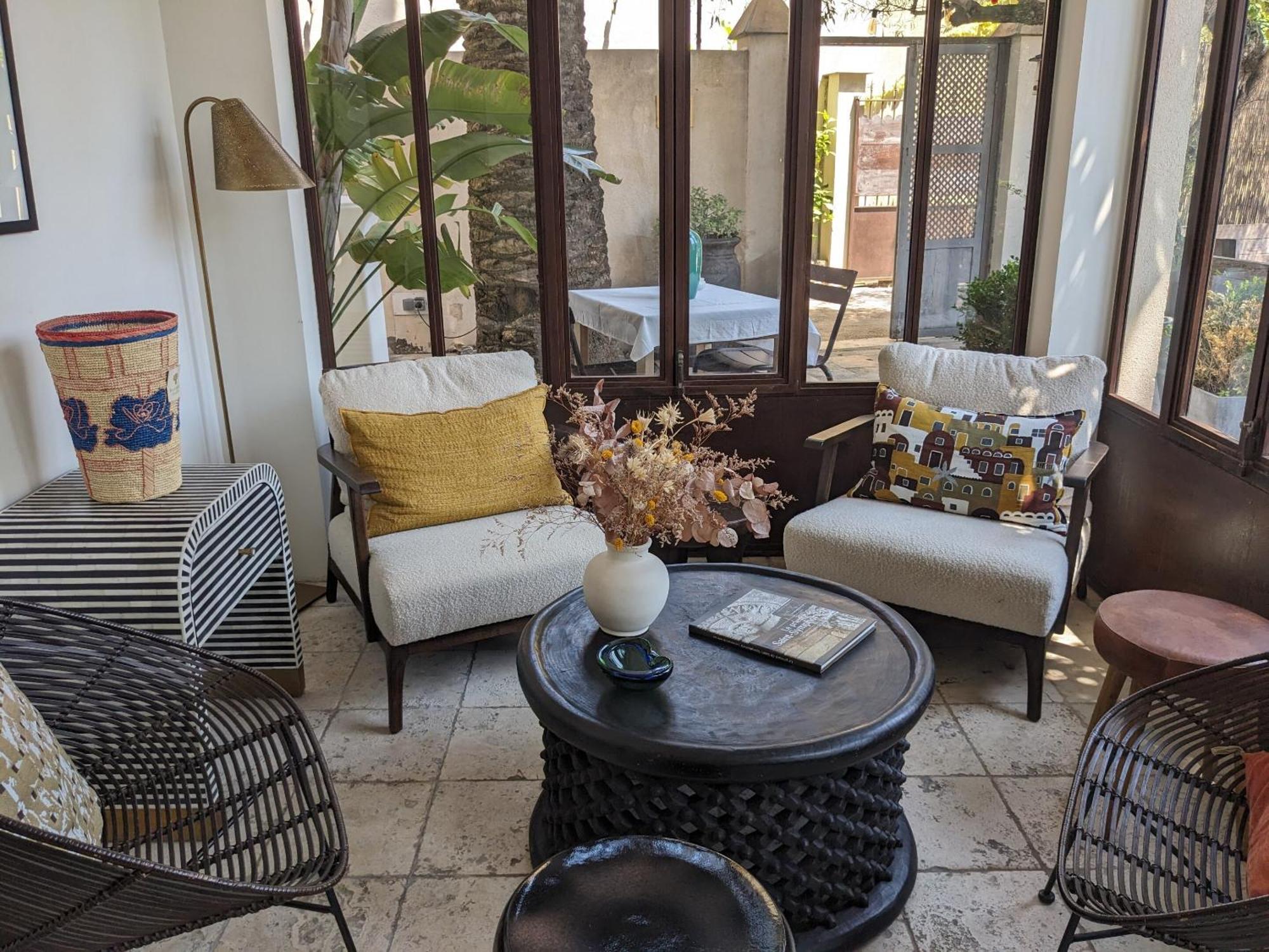 Pastis Hotel 4*