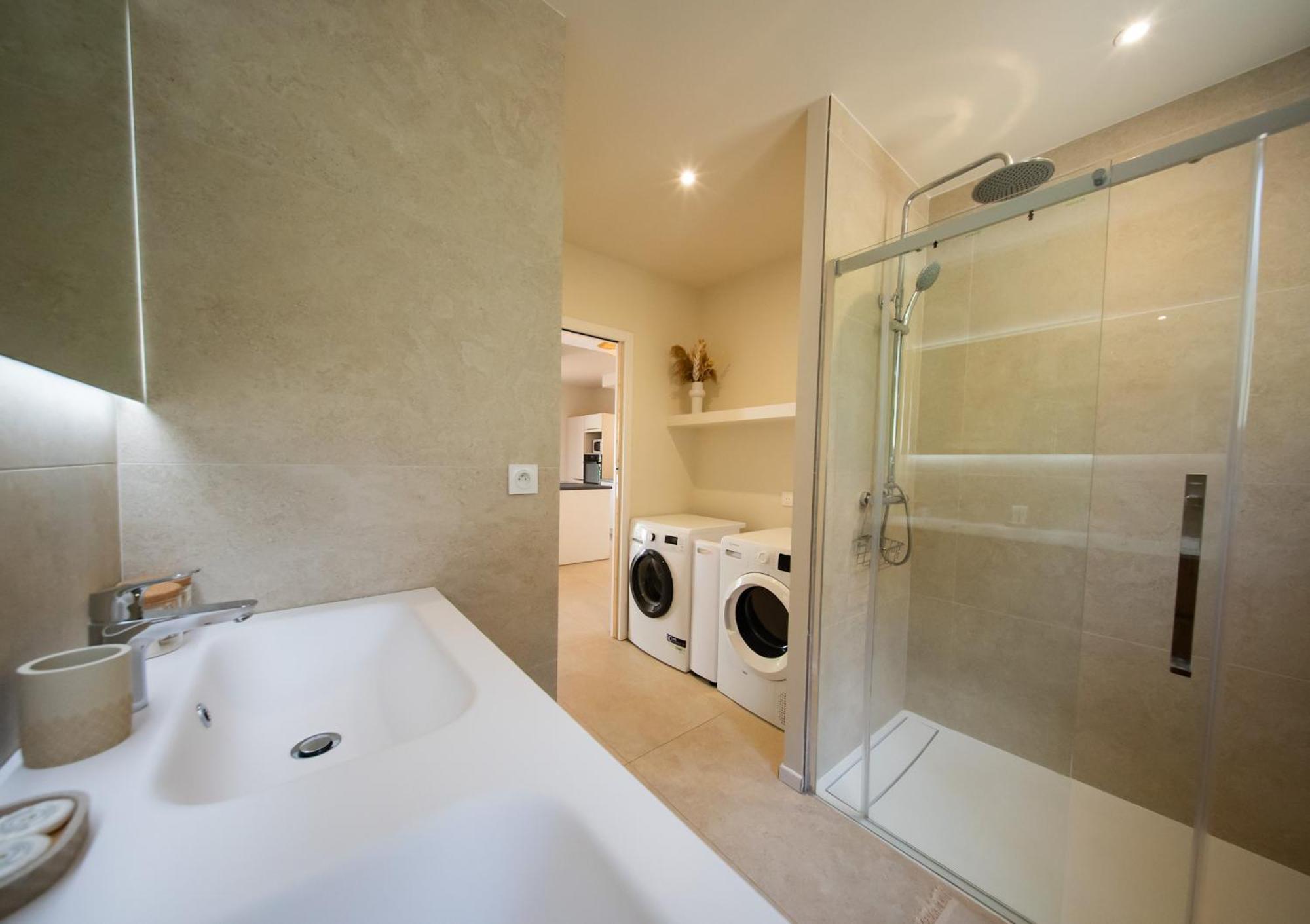 New Appt Boheme - 100m2 6 Pers Avec Terrasse * Saint-Tropez