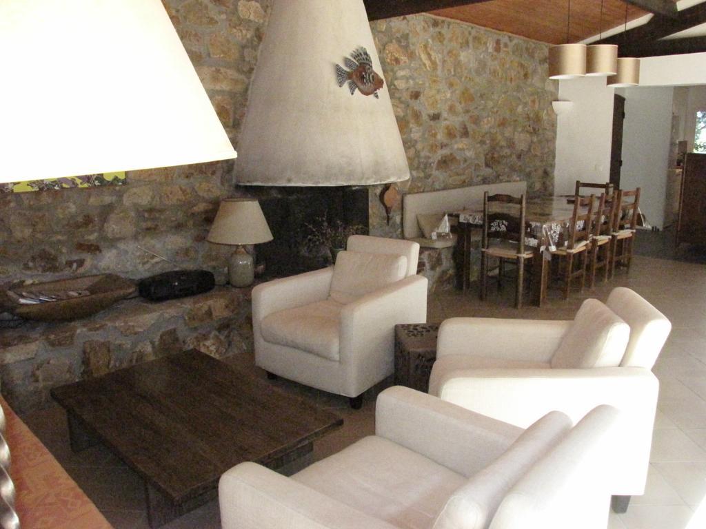 Les Girelles Holiday home *