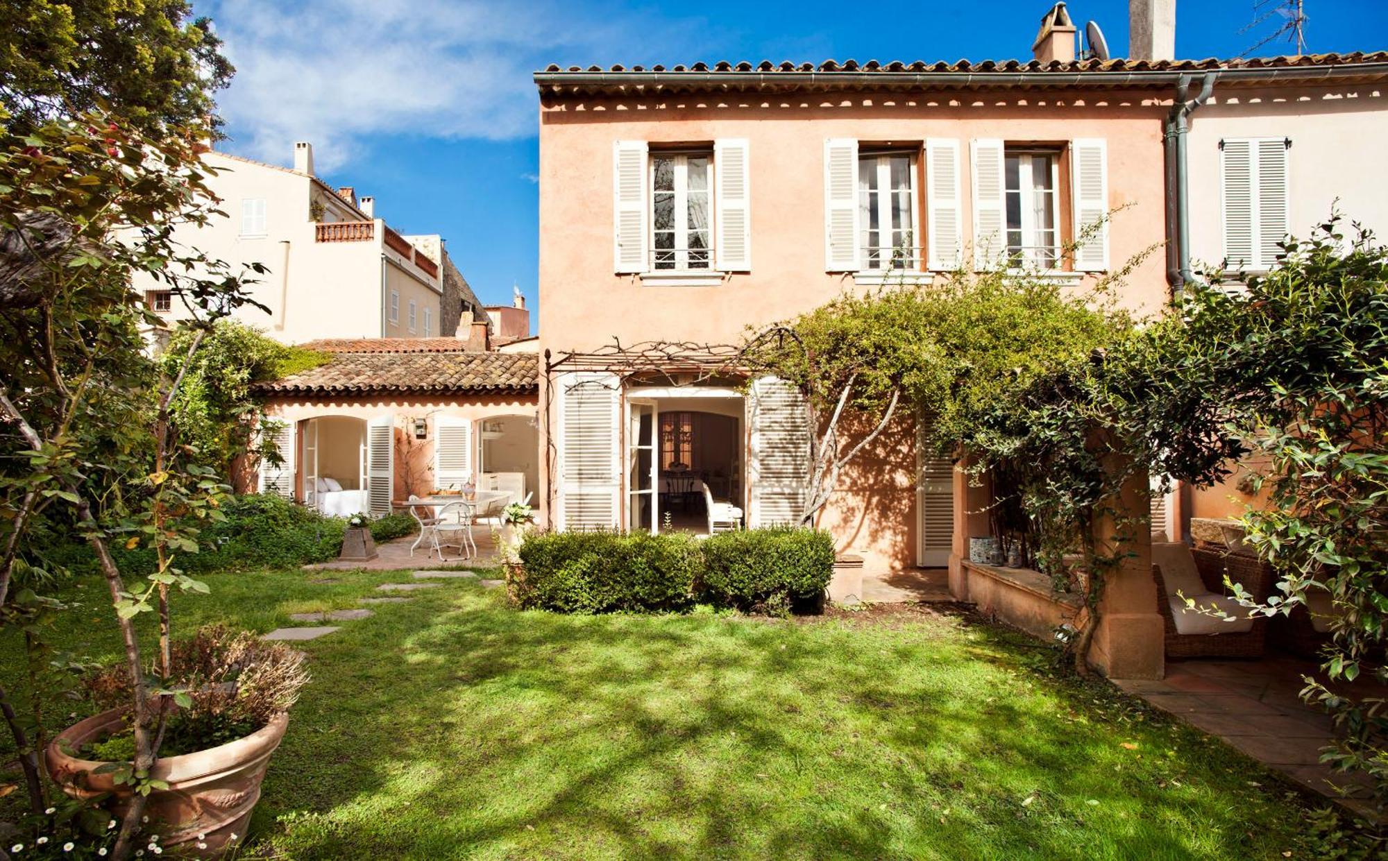 Maison Jolie