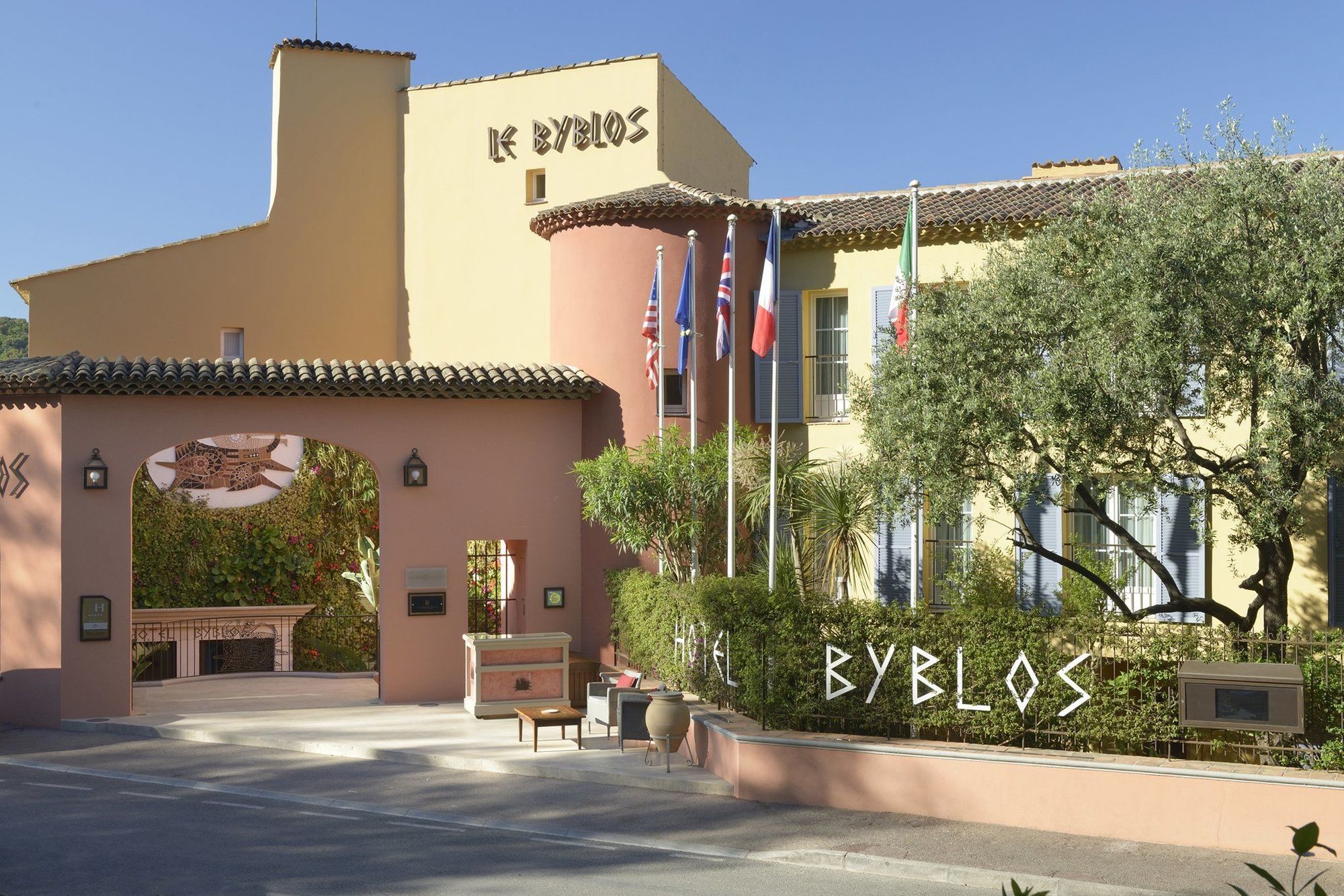 Hotel Byblos