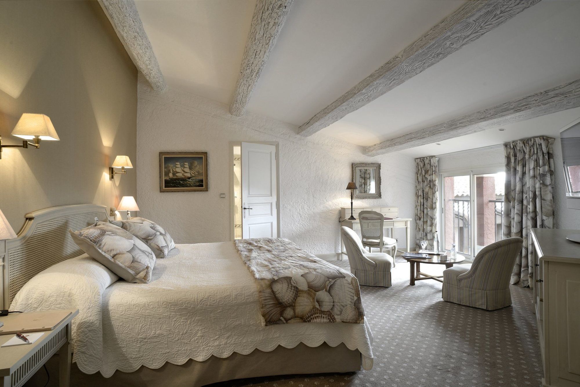 Hotel Byblos 5*
