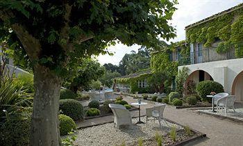 Hotel La Bastide Des Salins