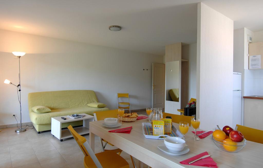 Aparthotel Les Parasols D'argens La Bouverie