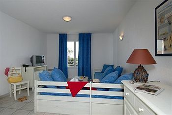 Apartment Le Domaine De Villepey By Sdr *