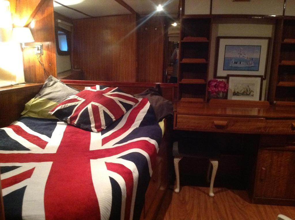 Centaura Yacht Classique Botel Saint-Tropez