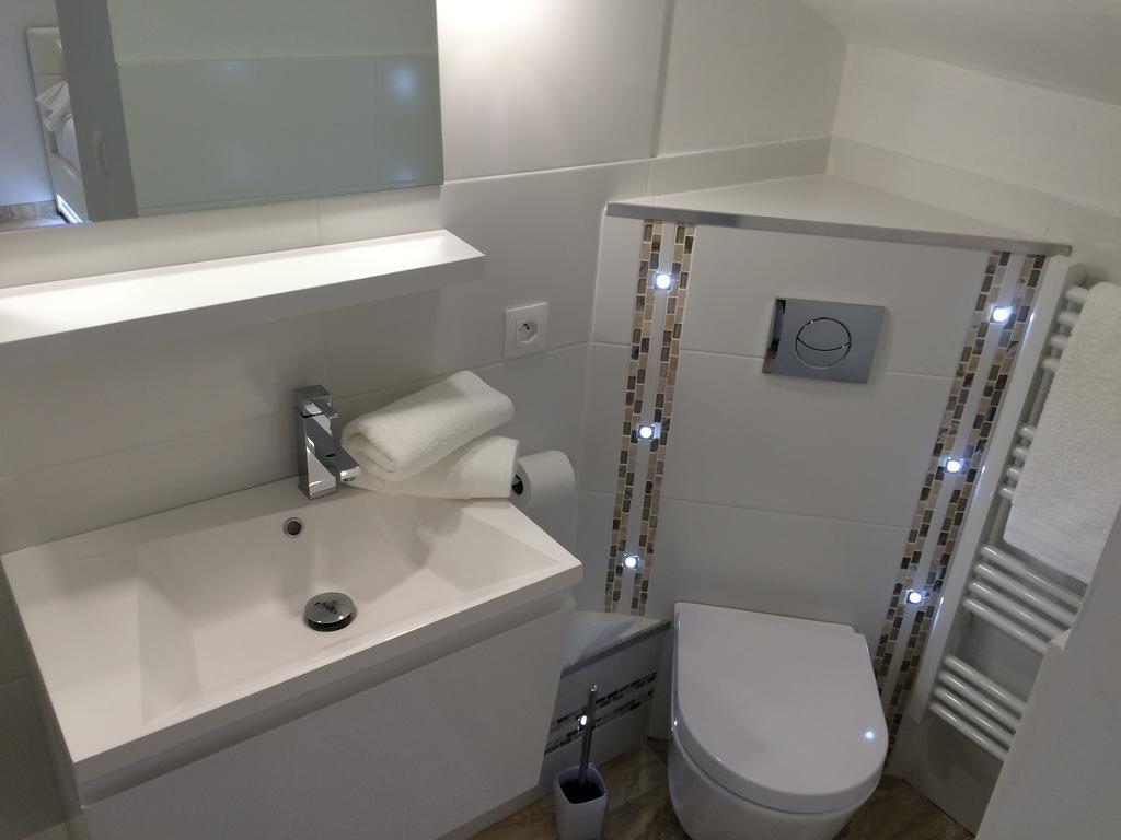 Le Stone Studio Apartment