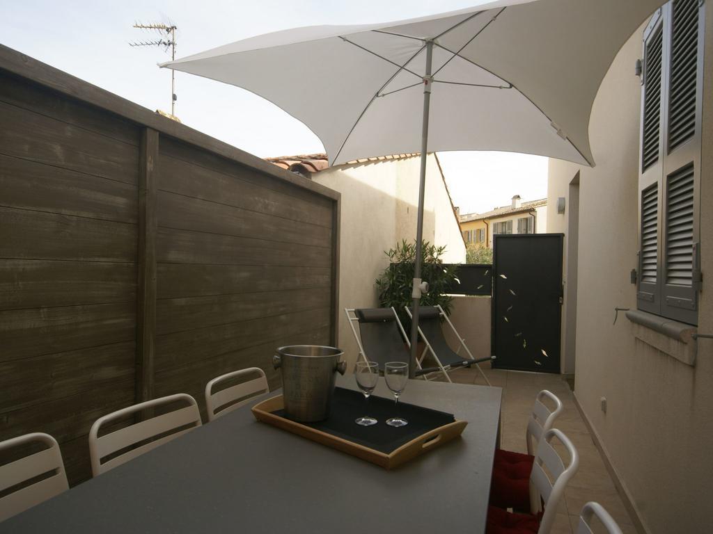 Lavish In Tropez Near Holiday home *