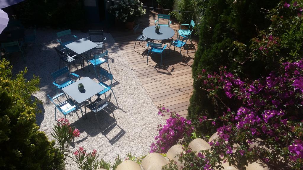 Les Lauriers Hotel 3*