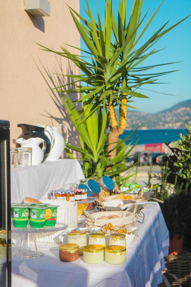 Lion Blanc Hotel 3*