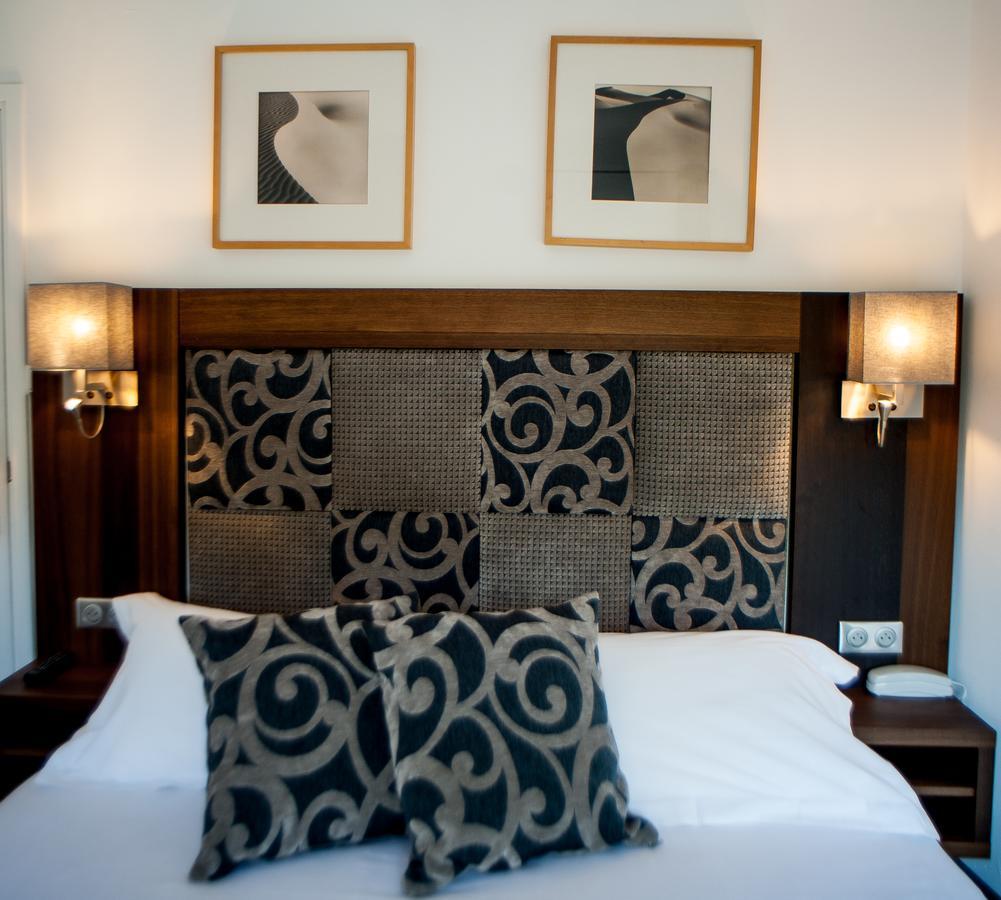 Hotel B