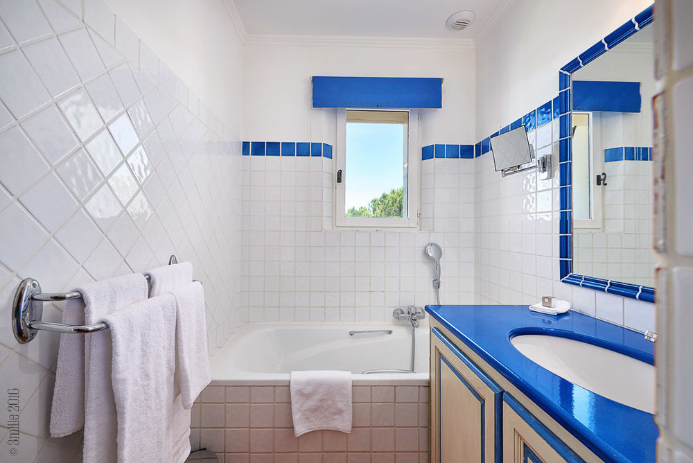 Hotel La Bastide Du Port - De Charme Saint-Tropez