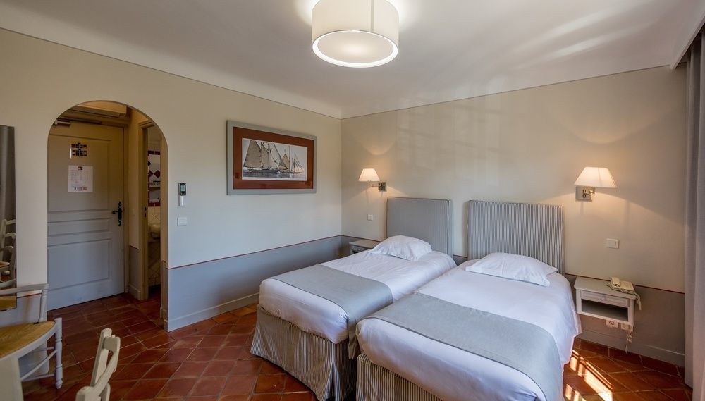 Hotel La Bastide Du Port - De Charme