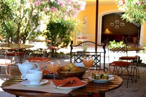 Hotel La Bastide Du Port - De Charme 4*