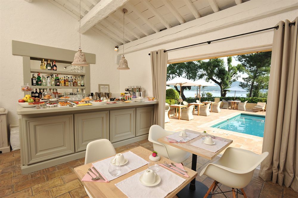 Hotel La Bastide D'antoine 4*