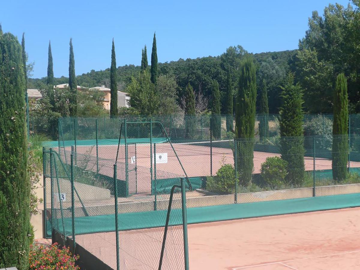 Zara - Tropez Villa