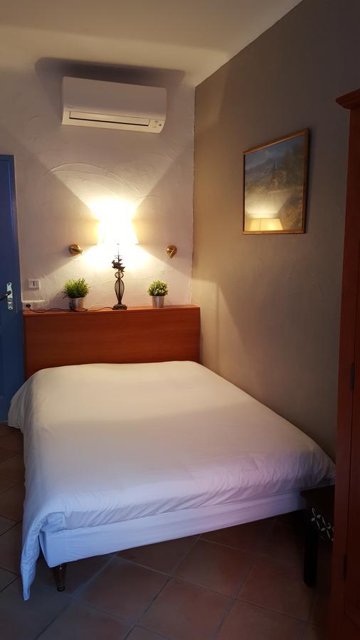 De La Plage Hotel