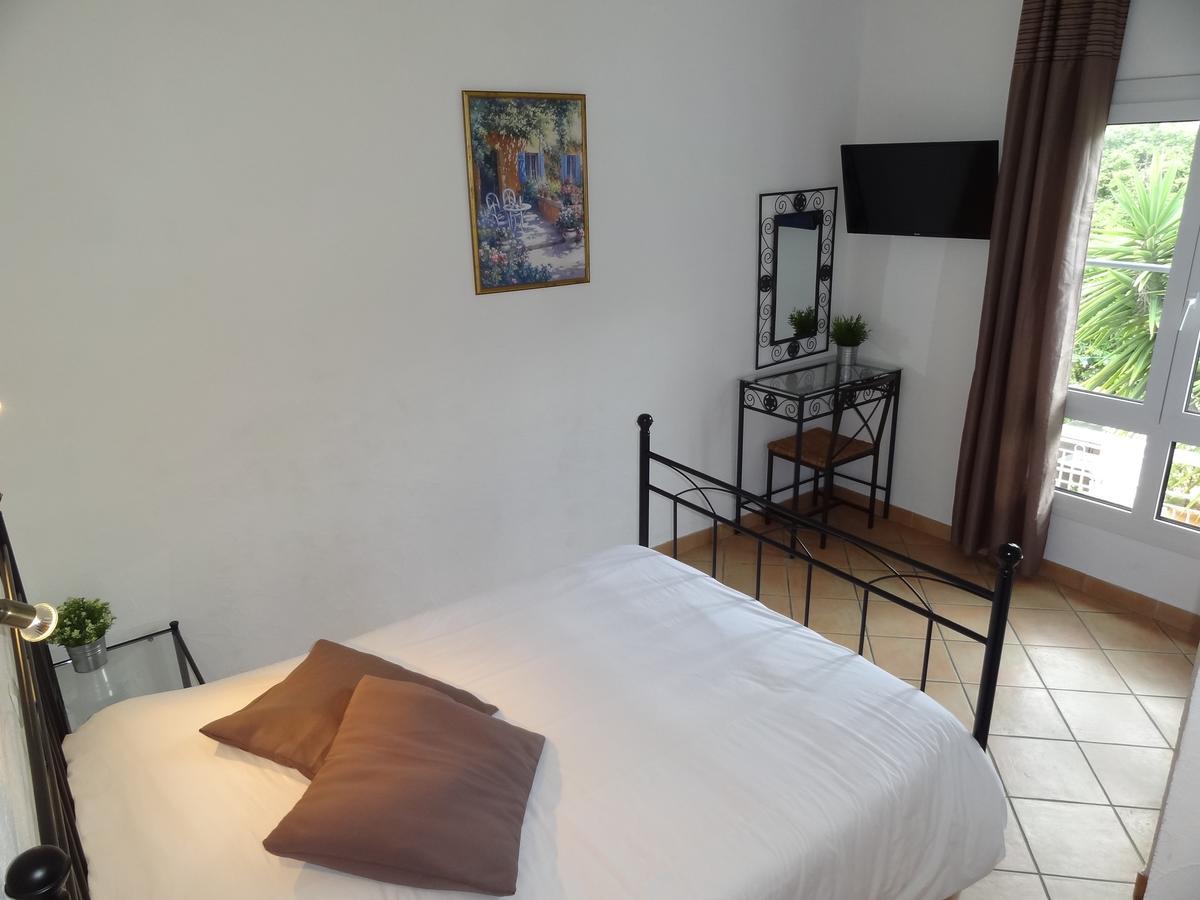 De La Plage Hotel 2*