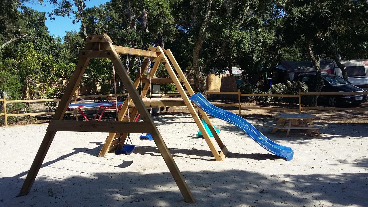Camping Les Tours Du Pinet Domaine Cezanne * Saint-Tropez