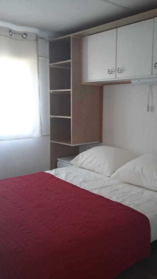 Camping Les Tours Du Pinet Domaine Cezanne Camping *