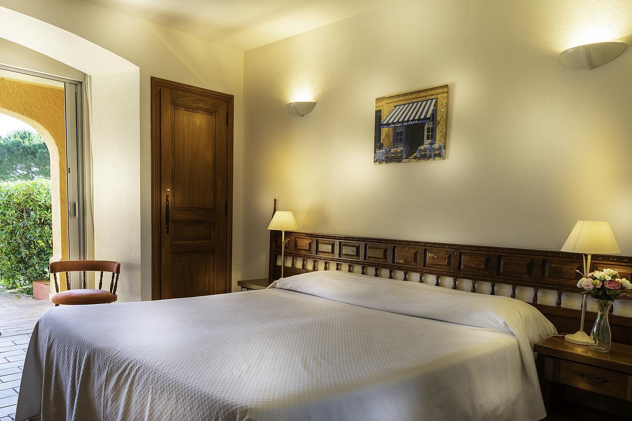 Hotel La Romarine 3*