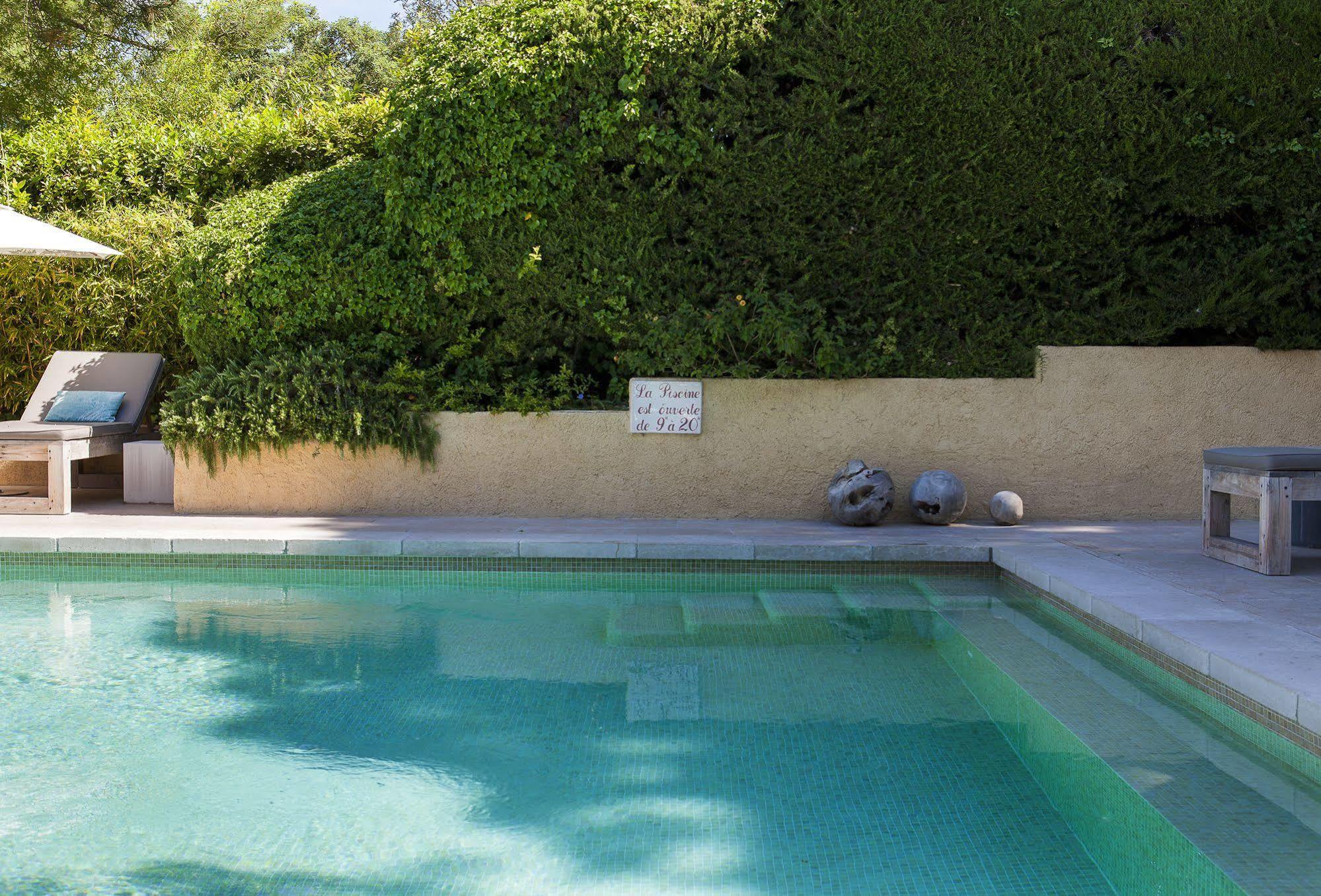 Hotel La Bastide D'antoine 4*