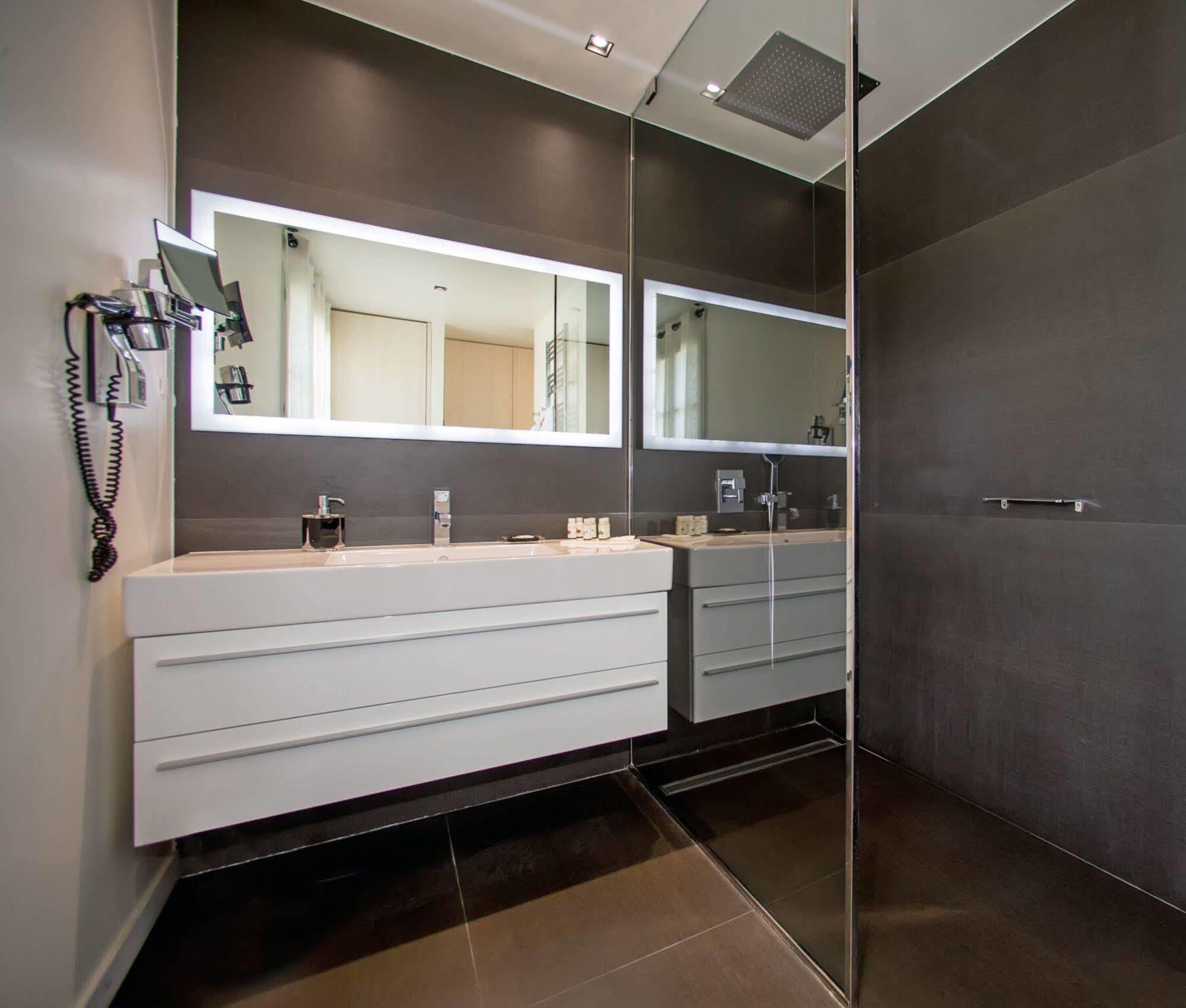 Hotel La Bastide Du Port - De Charme 4*