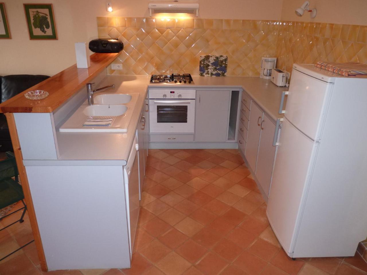 Les Sellettes Apartment