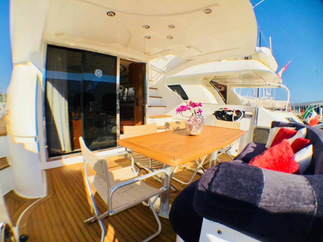 Tropez Luxury Yacht