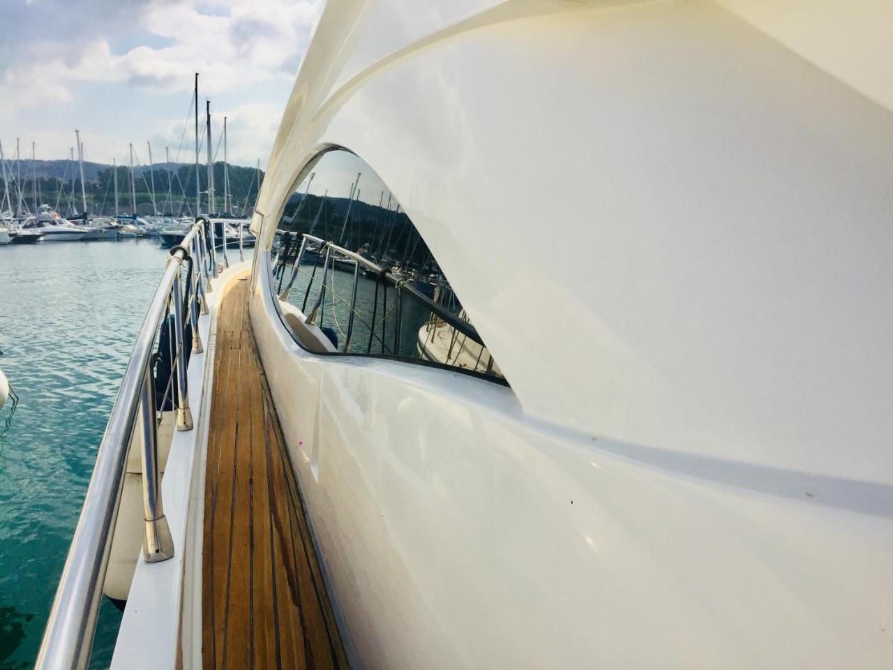 Botel Tropez Luxury Yacht