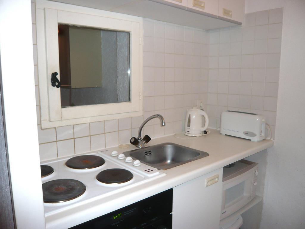 Holiday Home Les Parcs De Gassin-3 Holiday home *