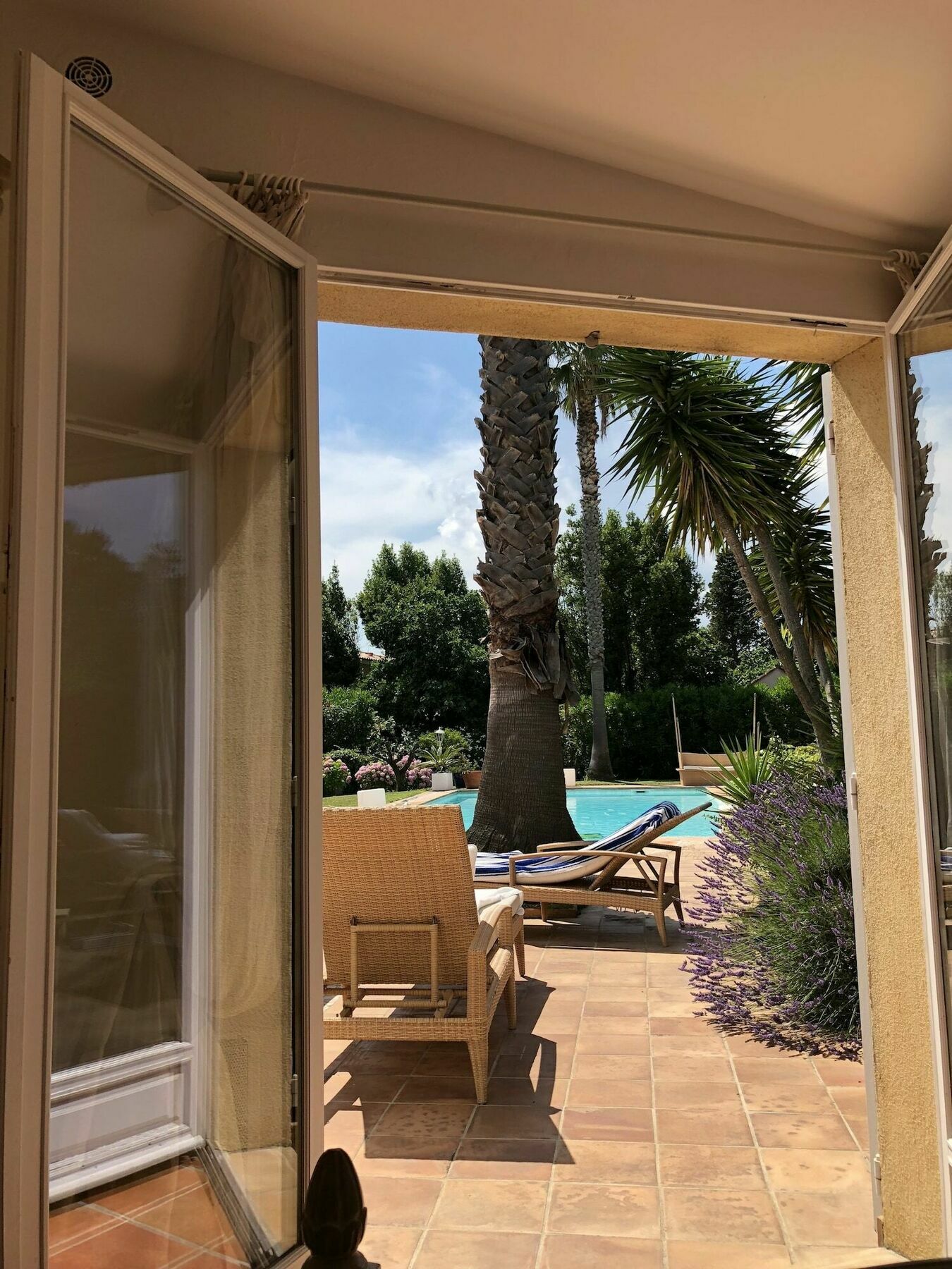 Bed & Breakfast De La Dame Saint-Tropez