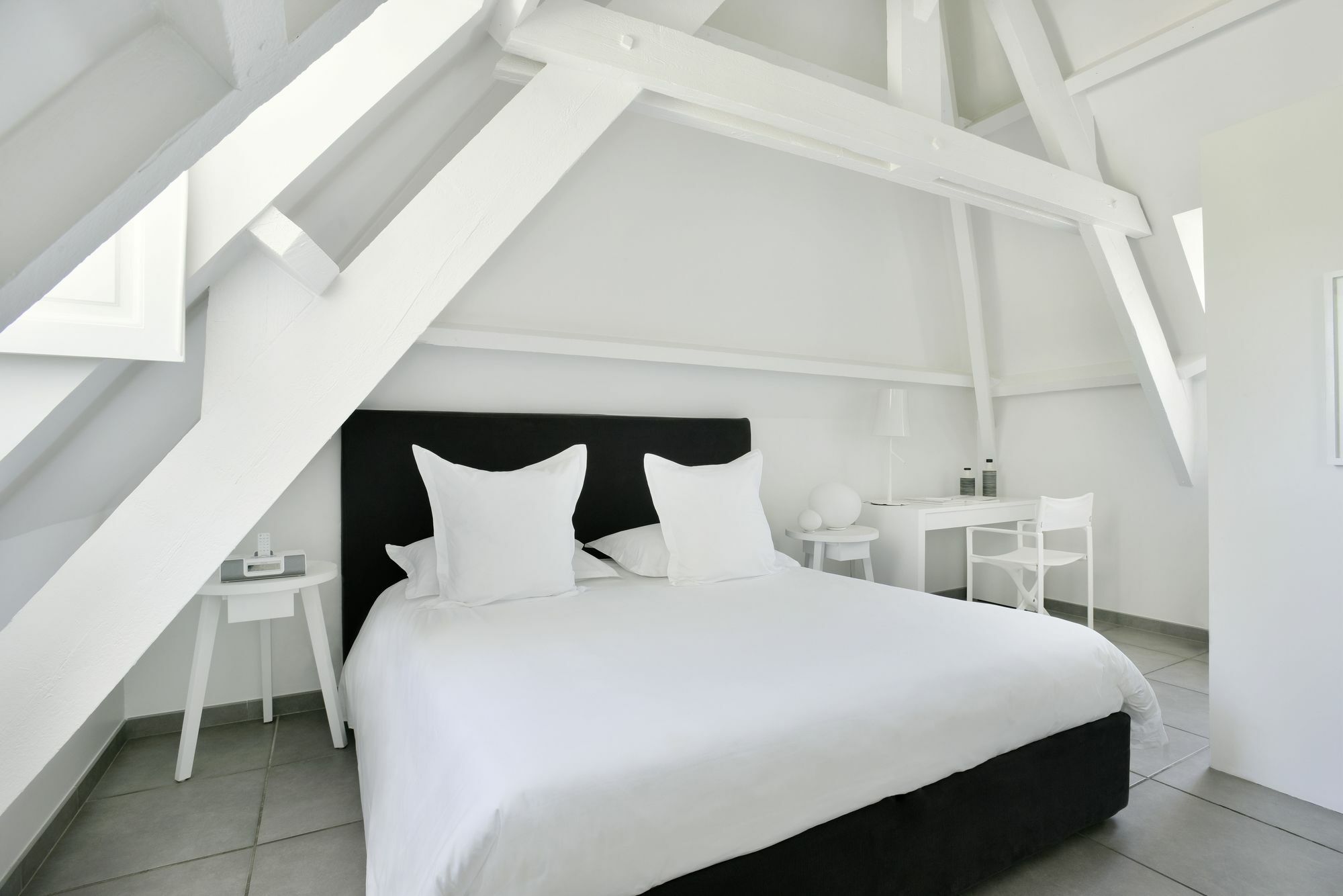 White 1921 Saint-Tropez