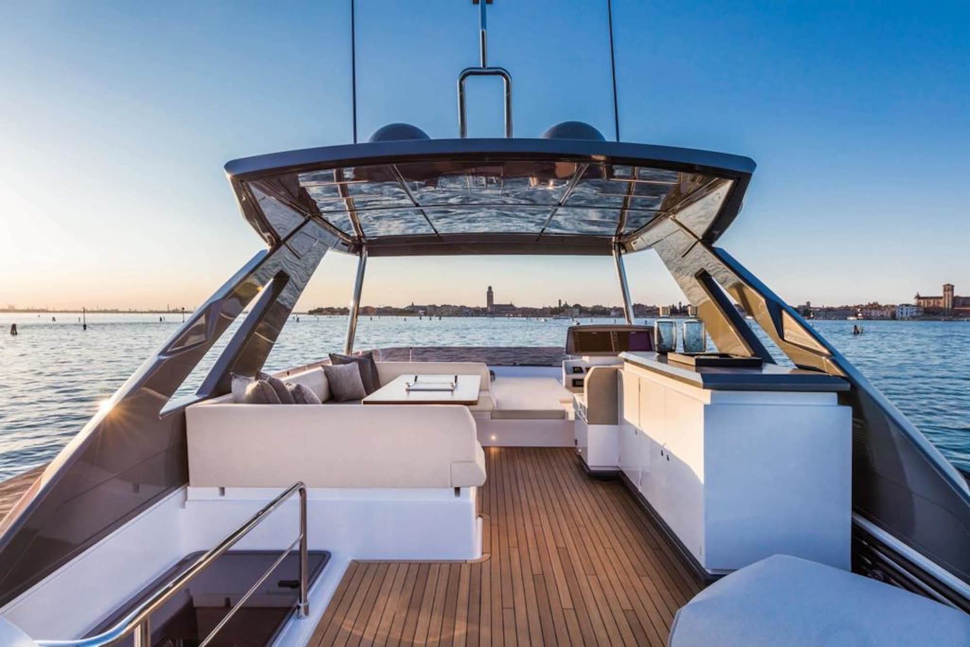 Tropez Luxury Yacht Botel Saint-Tropez