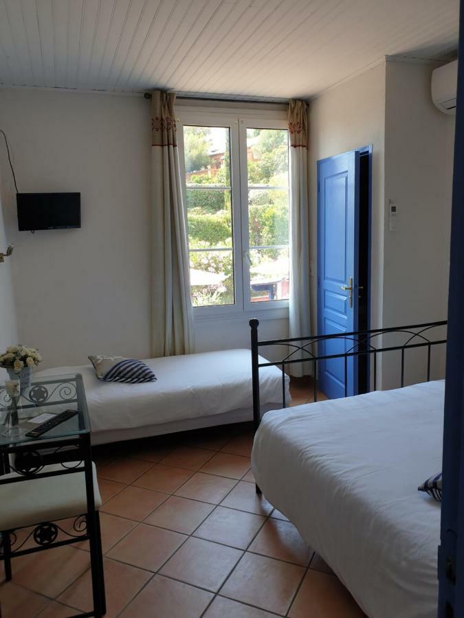 De La Plage Hotel