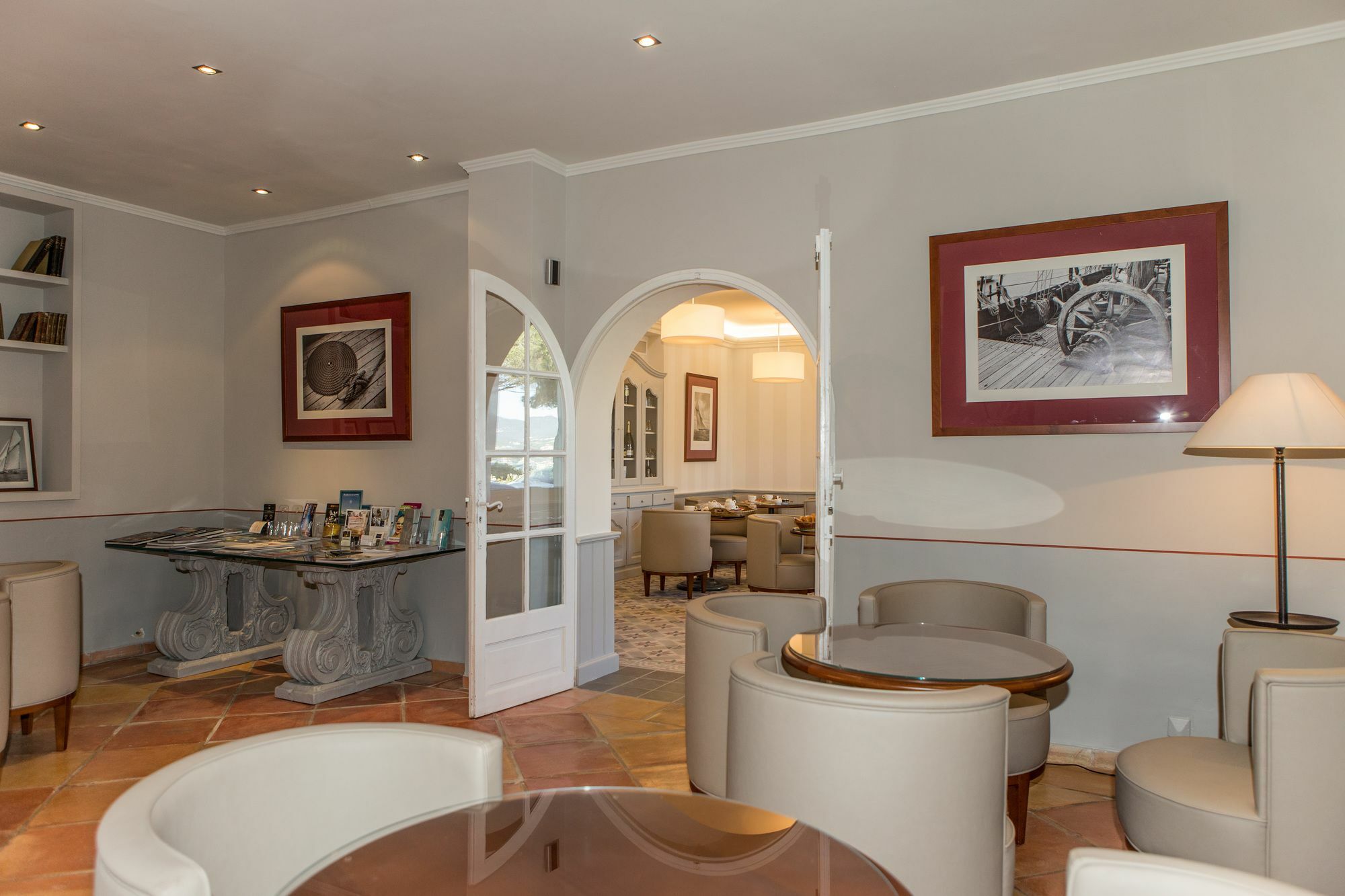 Hotel La Bastide Du Port - De Charme 4*