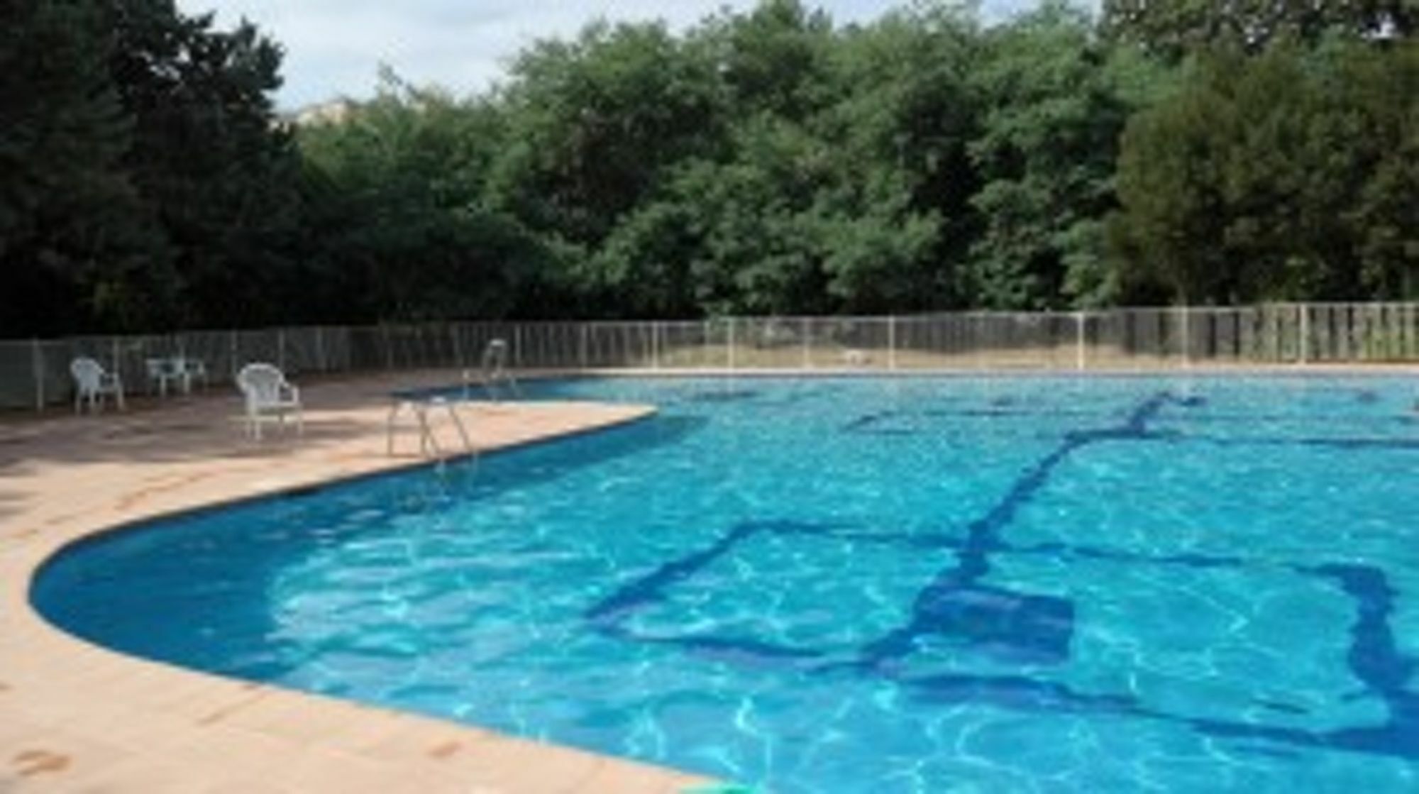 Studette In Saint-tropez, With Wonderful Park View And Pool Access - 8 Apartment