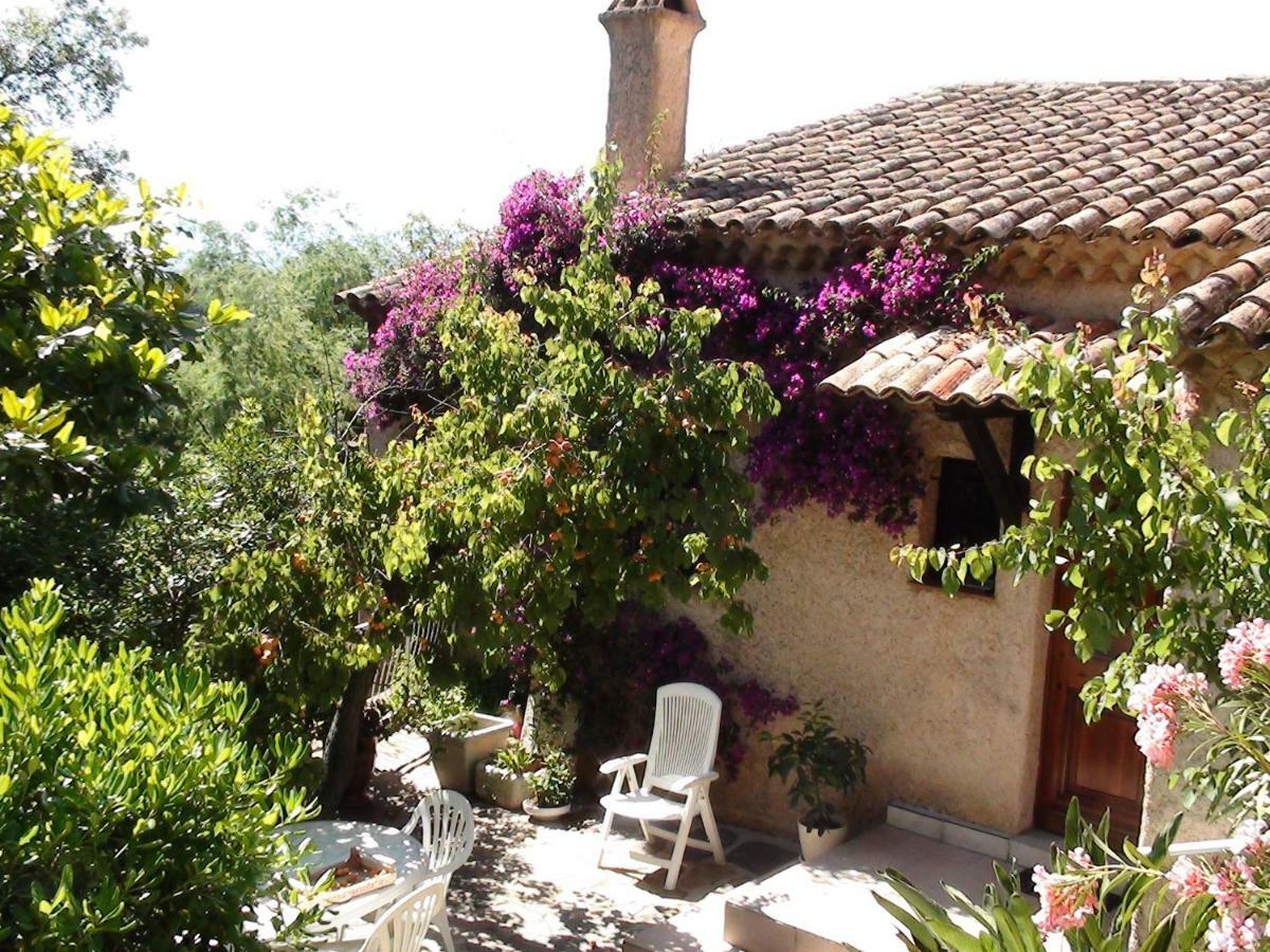 Guest house Le Mas Des Pins