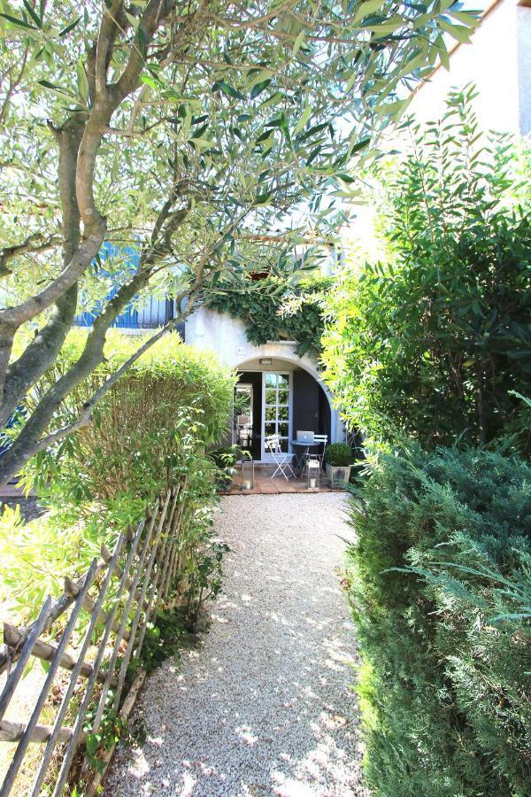 Walking Distance, Sea View House *