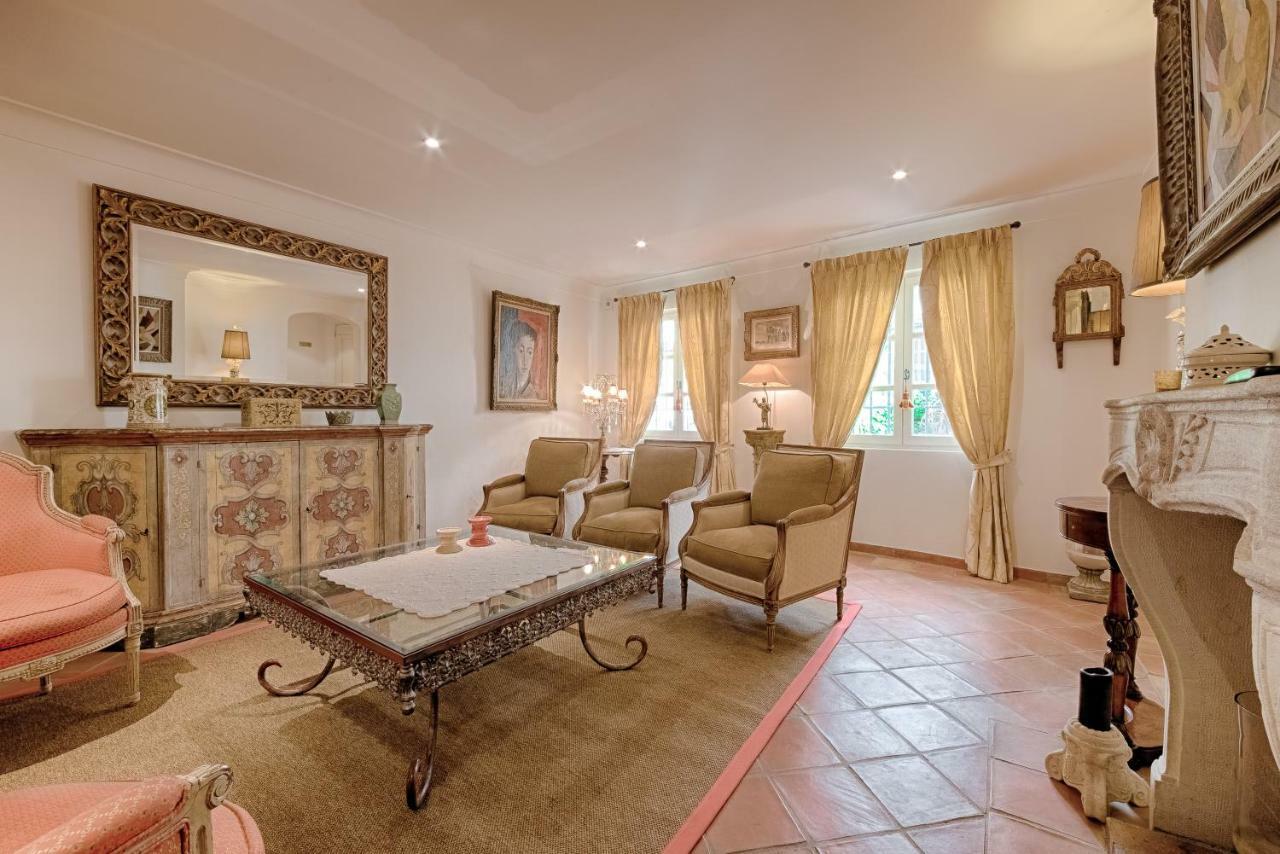 Maison Des Bouchonniers Saint-Tropez