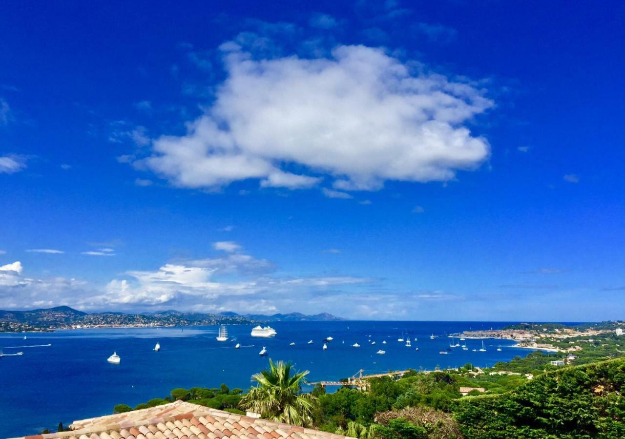 With Magic View Of Bay Of Tropez Villa *