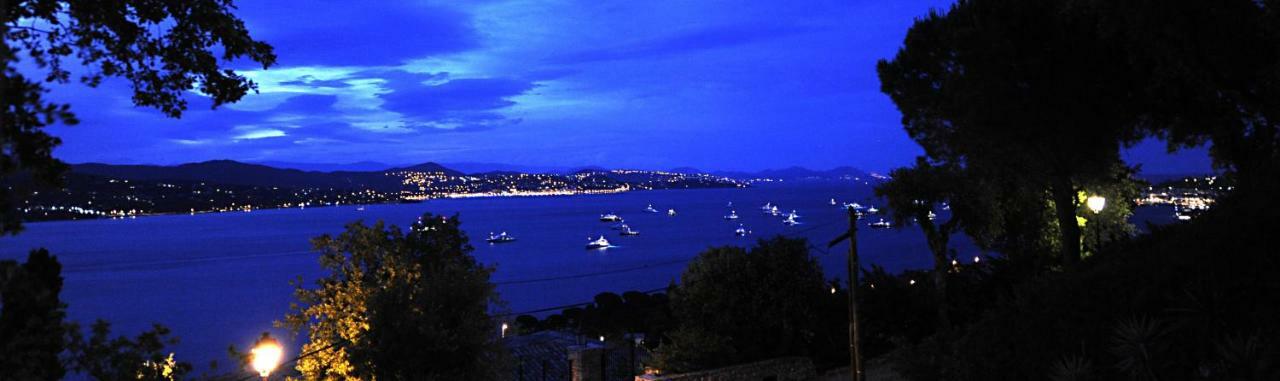 With Magic View Of Bay Of Tropez Saint-Tropez