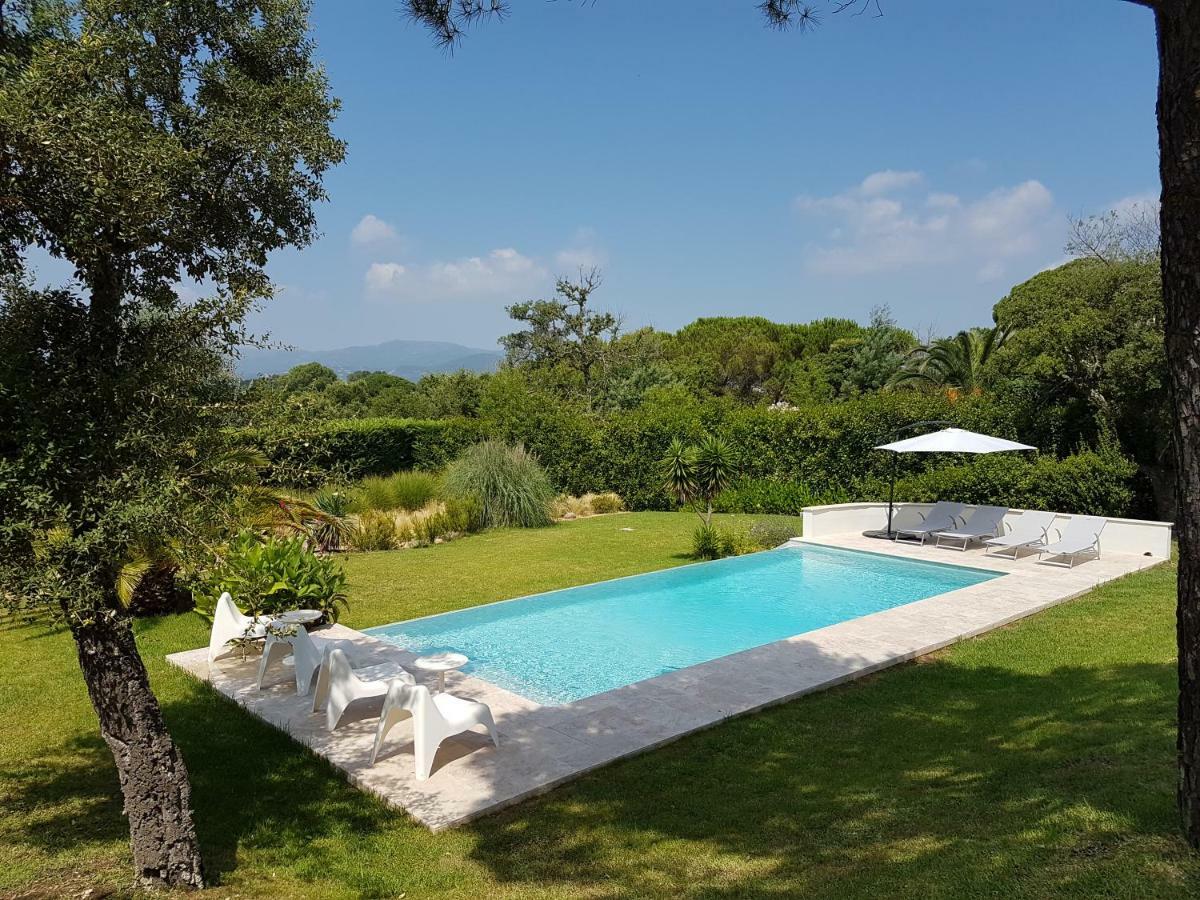 Villa White *