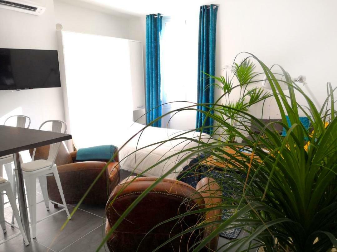 Apartment Beautifully Bright In Old Town