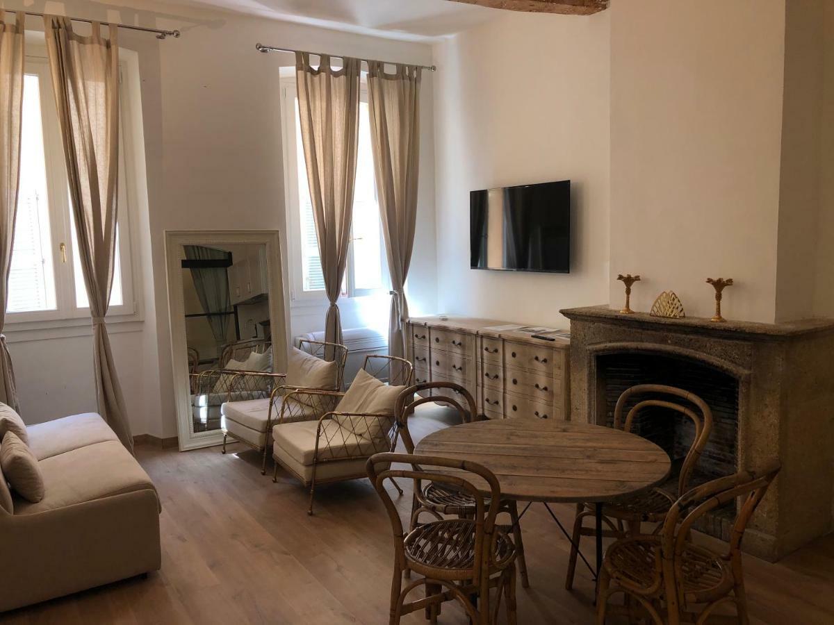 Maison D' Orange - Ponche *