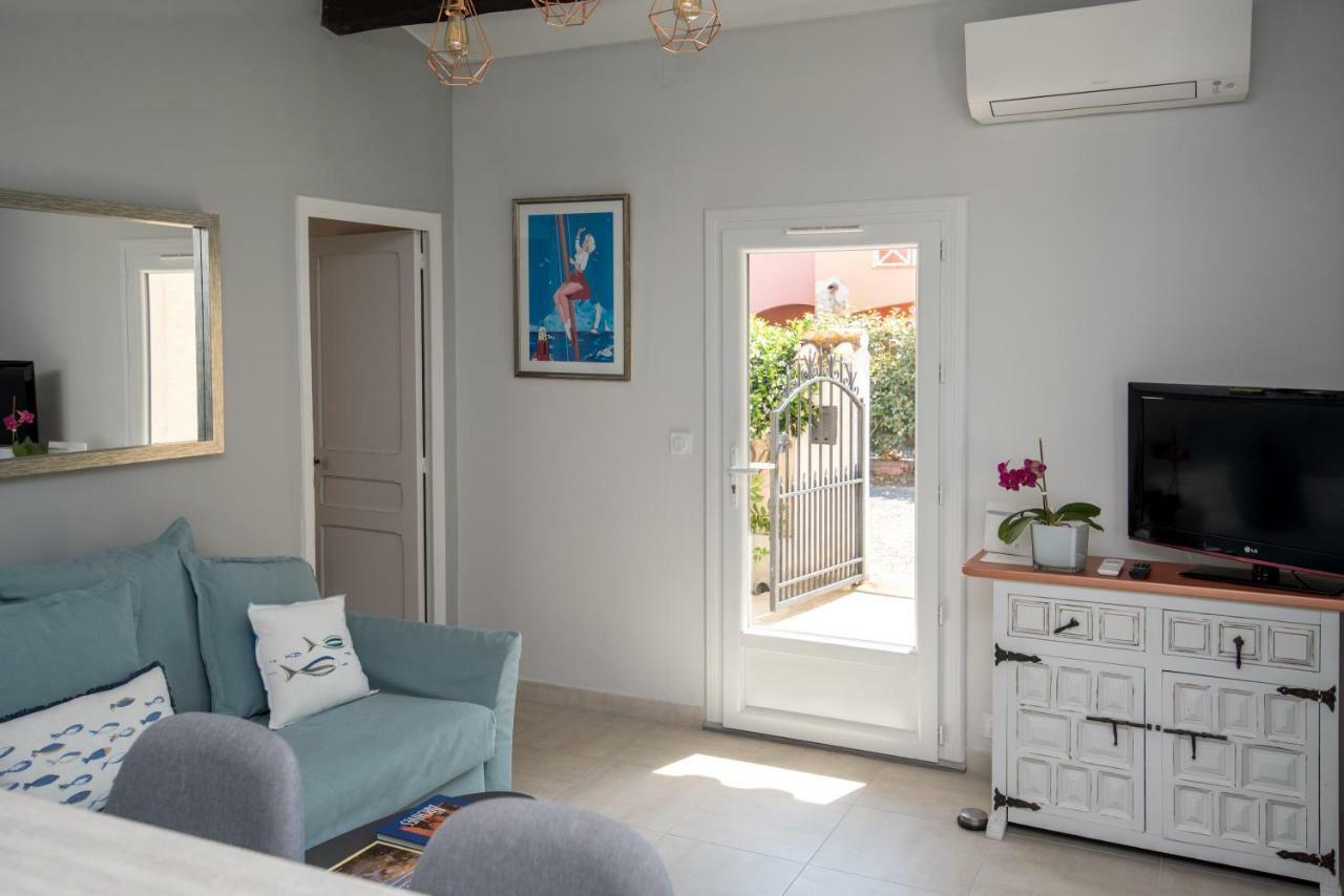 Holiday home Charmante Petite Maison A L'entree De Tropez Saint-Tropez
