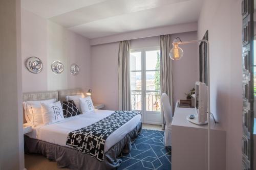 Hotel Le Y